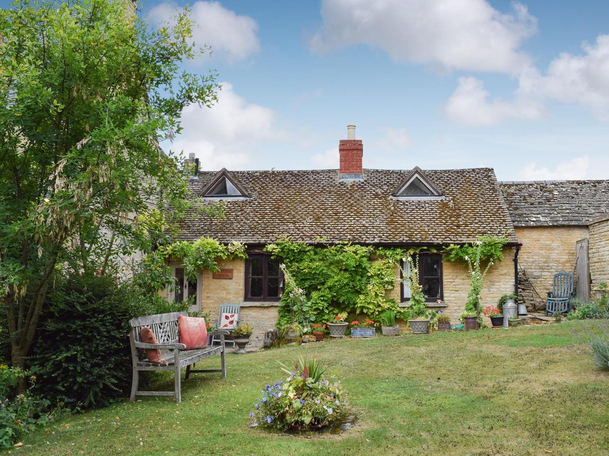 Picket Piece Cottage Chadlington Экстерьер фото